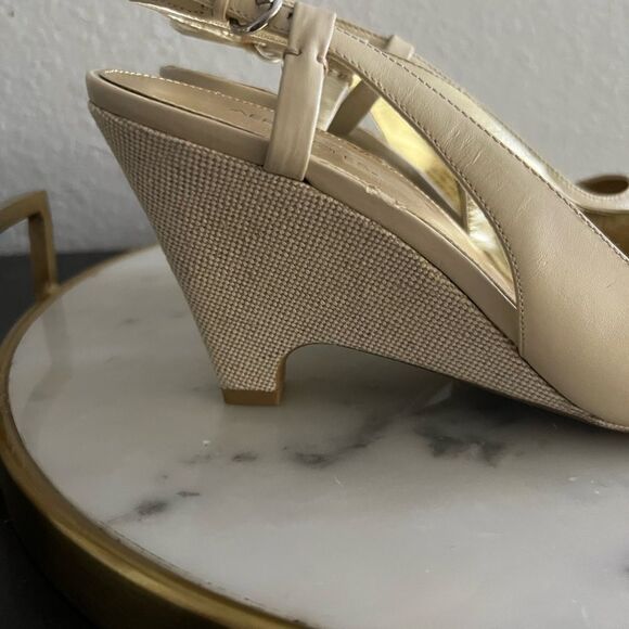 Aerosols Gardenia Sling Back Wedge Heels Fabric Upper Leather Beige Cream New - Picture 5 of 10